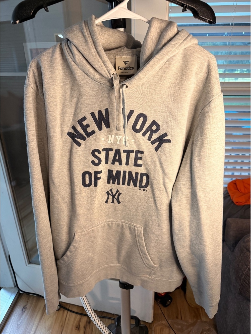 Fanatics New York Yankees New York State of Mind Gray Hooded Sweatshirt